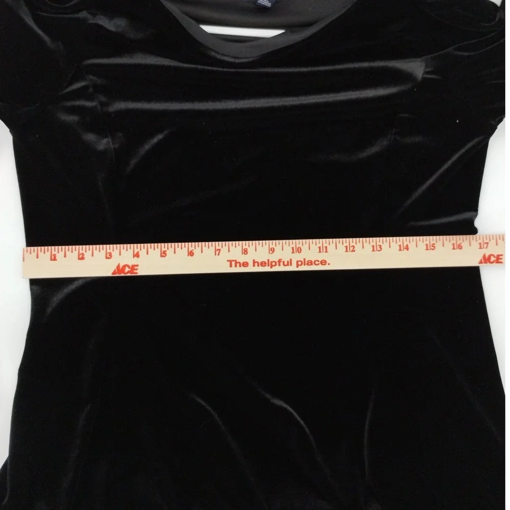 Lands End Black Velvet Short Sleeve‎ Midi Dress Size Medium - Picture 6 of 8